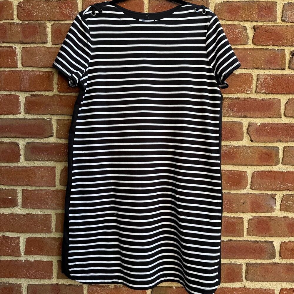 Chicos Zenergy UPF Lace Up Stripe T-shirt Dress Black womens size 2/Large NEW